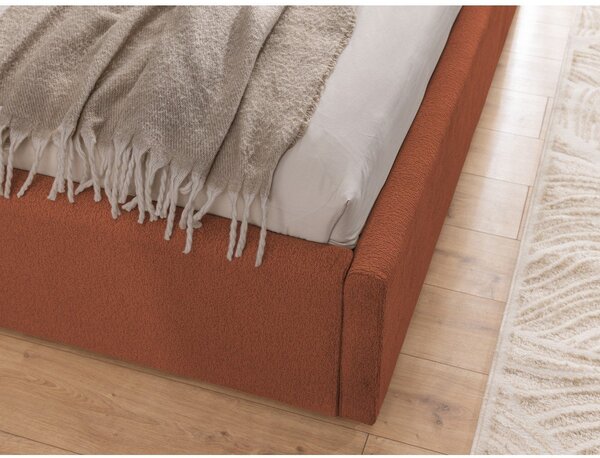 Tapecirani bračni krevet s prostorom za odlaganje s podnicom 140x200 cm boje terakote Cille – Ropez