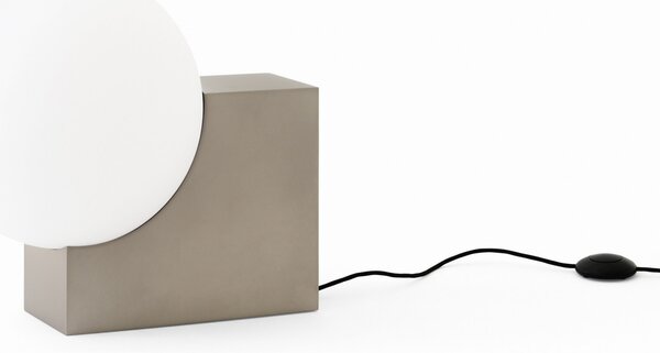 Podne Lampa &Tradition, Journey SHY4, prigušiv, Metalik, Dnevna soba, Metal, Dizajn