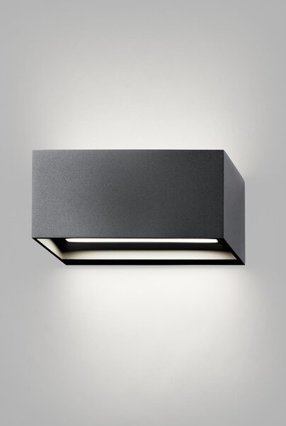 Zidne Svjetiljka LIGHT-POINT, Linea W1, prigušiv, Crno, Dnevna soba, Aluminij, Dizajn