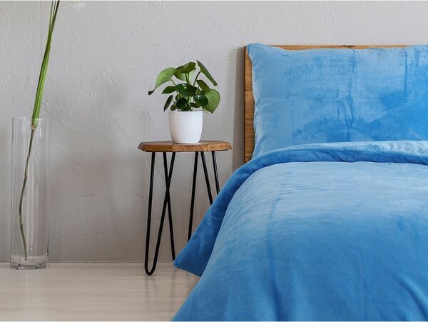 Plava posteljina za krevet za jednu osobu od mikropliša 140x200 cm Uni – B.E.S