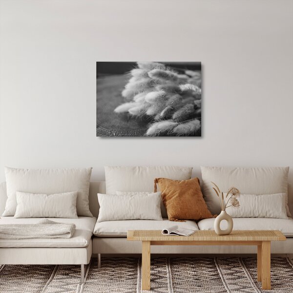 Staklena slika - zečji rep trava na stolu (70x50 cm)
