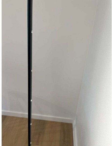 String F1 LED Podna lampa Dim. Crna - Antidark