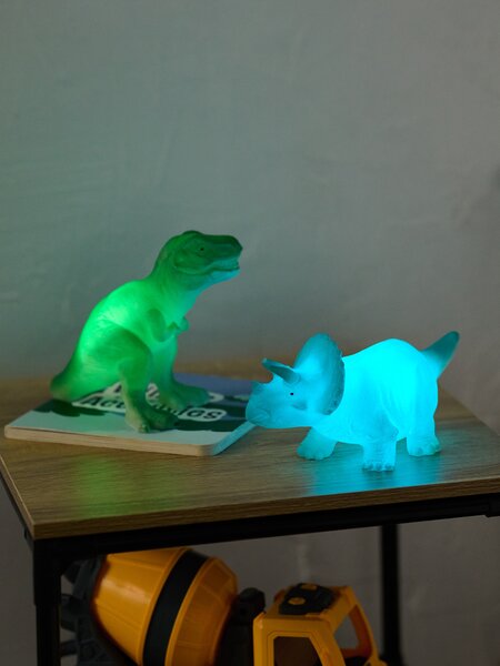 Sinsay - Dječja LED noćna svjetiljka u obliku dinosaura