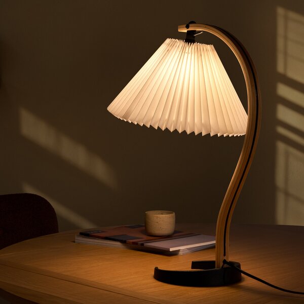 Stolne Lampa GUBI, Timberline, Bijela, Dnevna soba, Tkanina / tekstil, Dizajn