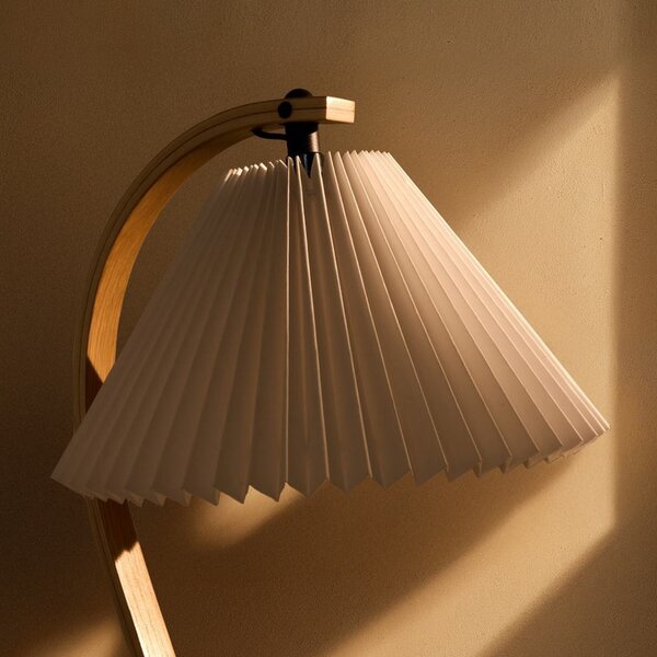 Stolne Lampa GUBI, Timberline, Bijela, Dnevna soba, Tkanina / tekstil, Dizajn