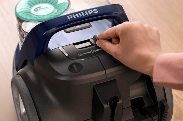 USISAVAČ PHILIPS FC9550/09