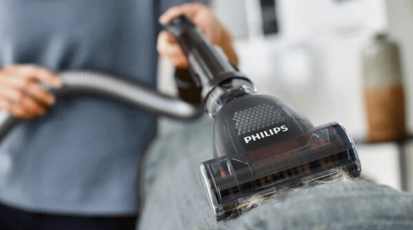 USISAVAČ PHILIPS XD6142/12