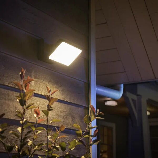 Discover PHILIPS HUE VANJSKI REFLEKTOR CRNI WACA EU 8718696170533