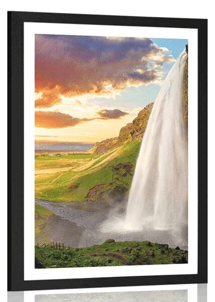 Plakat s paspartuom majestetični slap na Islandu