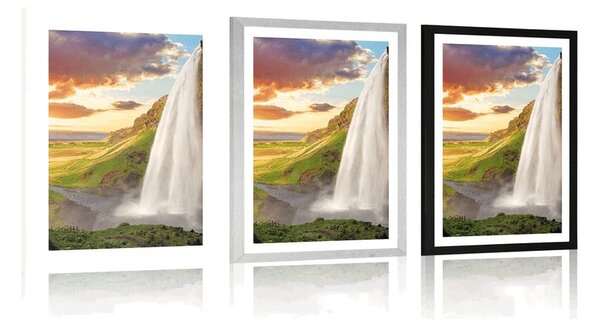 Plakat s paspartuom majestetični slap na Islandu