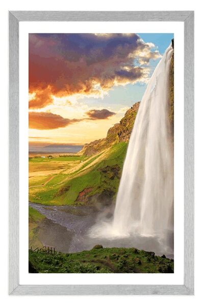 Plakat s paspartuom majestetični slap na Islandu