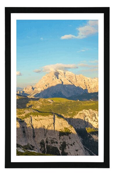 Plakat s paspartuom prekrasan pogled s planina