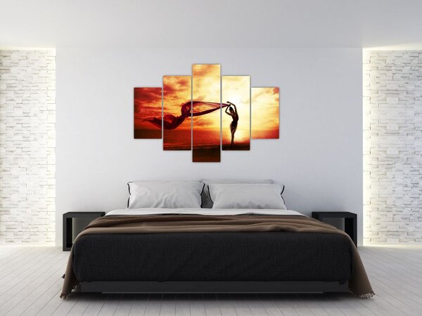 Slika - Silhueta ženske ob sončnem zahodu (150x105 cm)