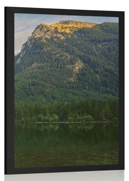 Plakat jezero kraj planine