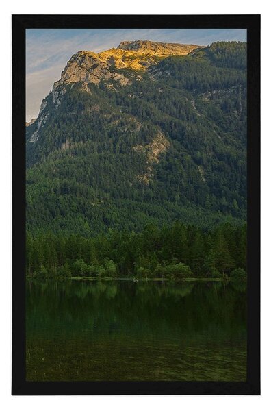 Plakat jezero kraj planine
