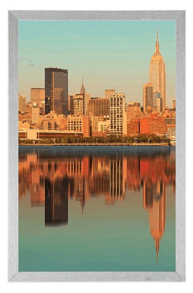 Plakat čaroban New York u odsjaju u vodi