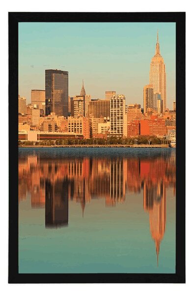 Plakat čaroban New York u odsjaju u vodi