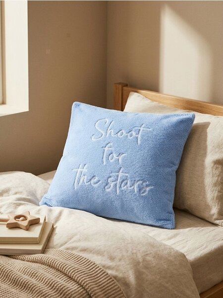 Sinsay - Jastučnica s natpisom „Shoot for the stars”