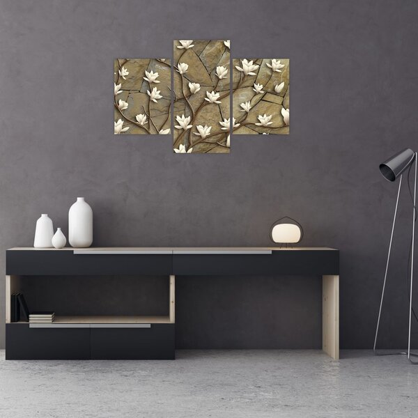 Slika - Bele magnolije na kamnitem zidu (90x60 cm)