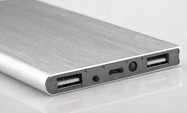 USB 2x PowerBank 20000Mah + LED svjetiljka tanka crna