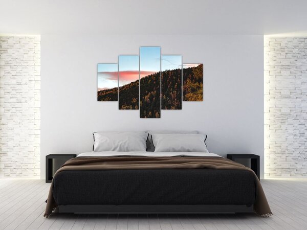 Slika crvenih oblaka iznad brda (150x105 cm)
