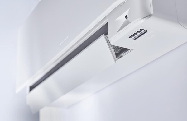 DAIKIN Klima Stylish R32 FTXA50CB unutarnja jedinica crna boja
