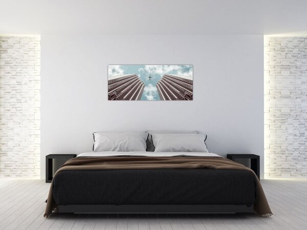 Slika aviona između zgrada (120x50 cm)