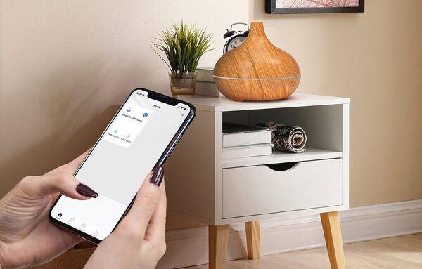 Pametni wi-fi difuzor eteričnih olj led rgb vlažilec zraka 400ml alexa google assistant - meross