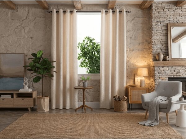 Zamračujuća zavjesa DUNES VELVET 140x250 cm, krem. Sistem za vješanje: Metalni prstenovi