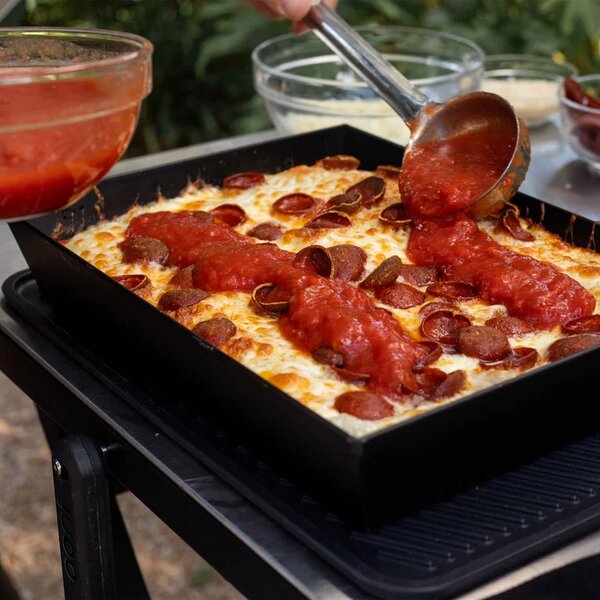 Ooni Detroit Style Medium pekač za pizzu