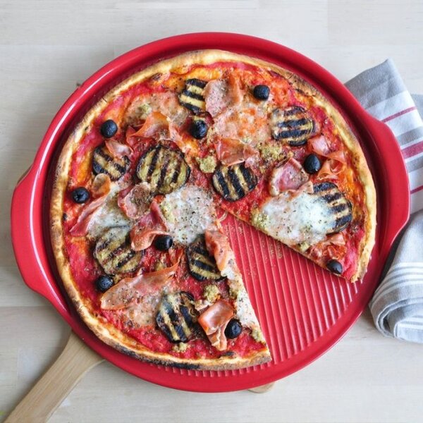 Emile Henry DS BBQ Ridged keramički pekač za pizzu