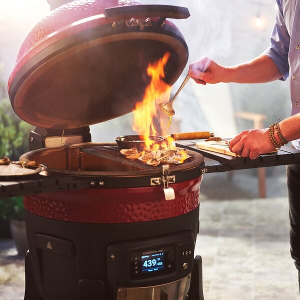 Kamado Joe Konnected Joe Digital keramički roštilj i dimilica na ugljen s postoljem, 18"/46 cm