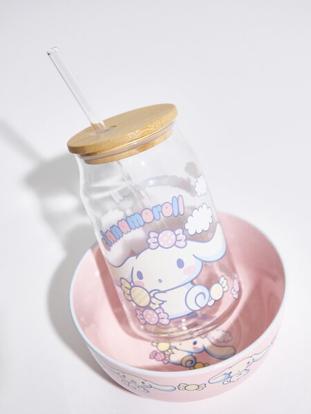 Sinsay - Staklena šalica s bambusovim poklopcem i slamkom Cinnamoroll