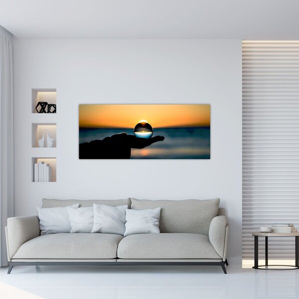 Slika staklene kugle u dlanu (120x50 cm)