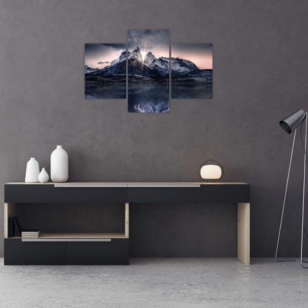 Slika jezera s planinom (90x60 cm)