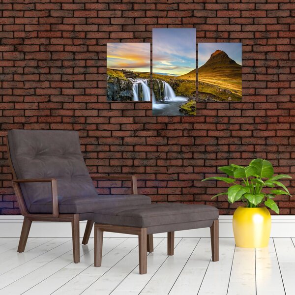 Slika planina i slapova na Islandu (90x60 cm)