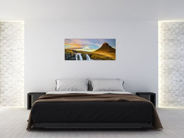 Slika planina i slapova na Islandu (120x50 cm)