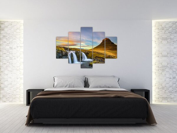 Slika planina i slapova na Islandu (150x105 cm)