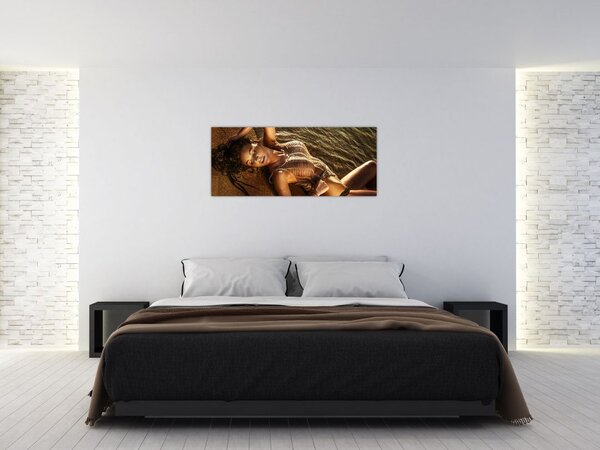 Slika žene koja leži na plaži (120x50 cm)