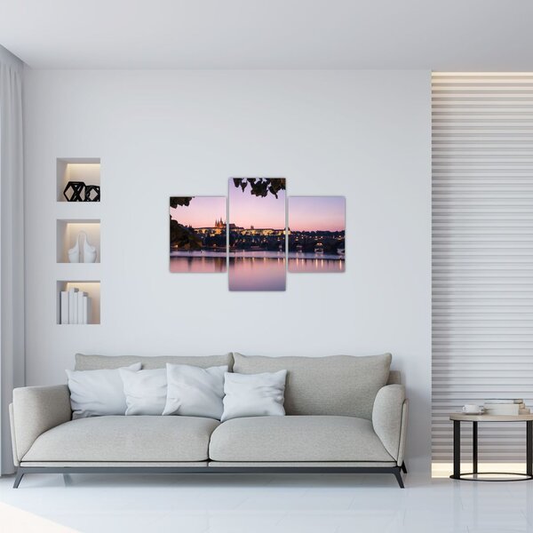 Slika Praškog dvorca i rijeke Vltave (90x60 cm)