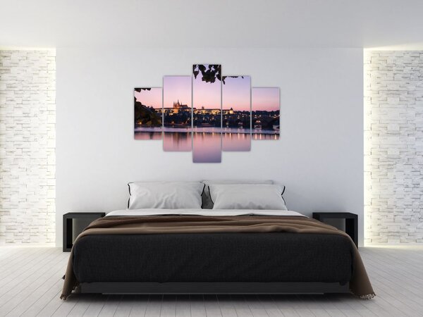 Slika Praškog dvorca i rijeke Vltave (150x105 cm)