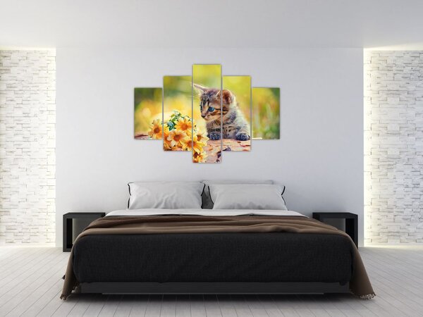 Slika mačića koji gleda cvijet (150x105 cm)