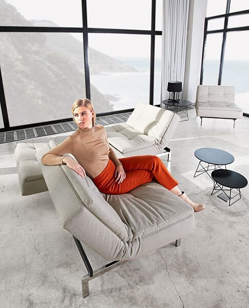 Kauč DUBLEXO SOFA BED s kromiranim nogicama