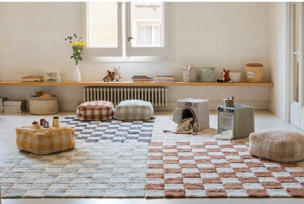 Svijetlo ružičasti/krem periv/ručno rađen pamučan tepih 120x160 cm Kitchen Tiles Rose – Lorena Canals