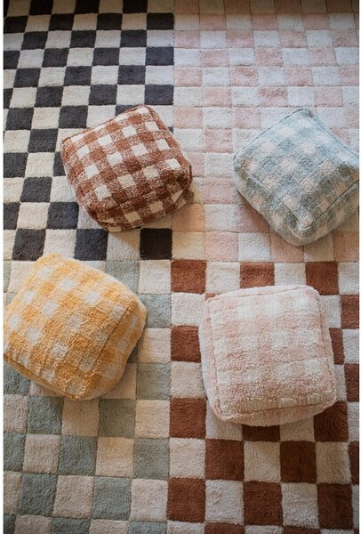 Svijetlo ružičasti/krem periv/ručno rađen pamučan tepih 120x160 cm Kitchen Tiles Rose – Lorena Canals