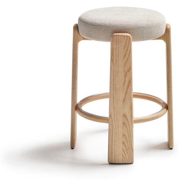 Bež/u svijetloj prirodnoj boji barska stolica od čvrste jeseni (visine sjedala 65 cm) Granite – Kave Home