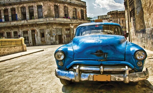 Foto tapeta - Kubanski stari automobil (152,5x104 cm)