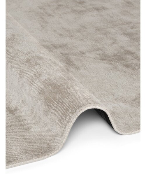 Sivi ručno rađen tepih viskozan 120x180 cm Noemi – Vikosa