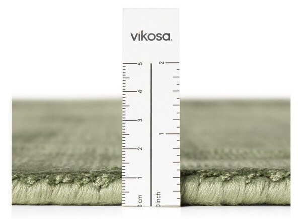 Zeleni ručno rađen tepih viskozan 80x150 cm Noemi – Vikosa