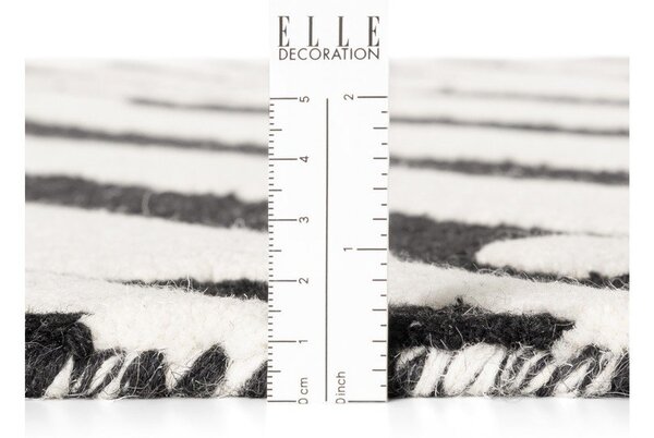 Crno-bijeli ručno rađen vunen tepih 120x180 cm Stryve Flux – Elle Decoration